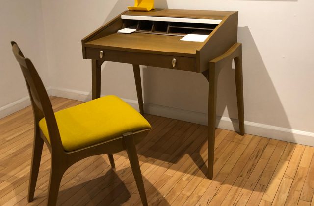 Van Koert Desk